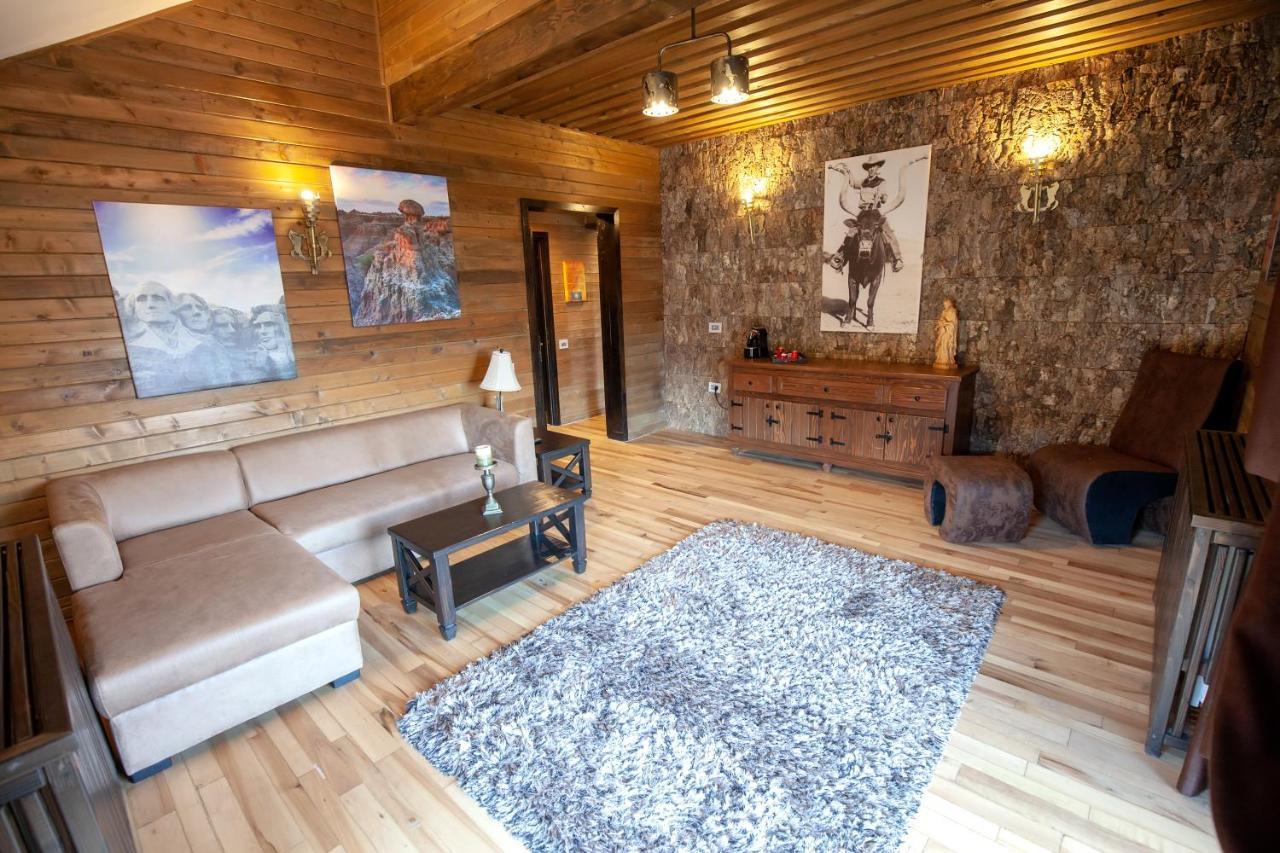 فندق Maggie'S Ranch Rîşnov المظهر الخارجي الصورة