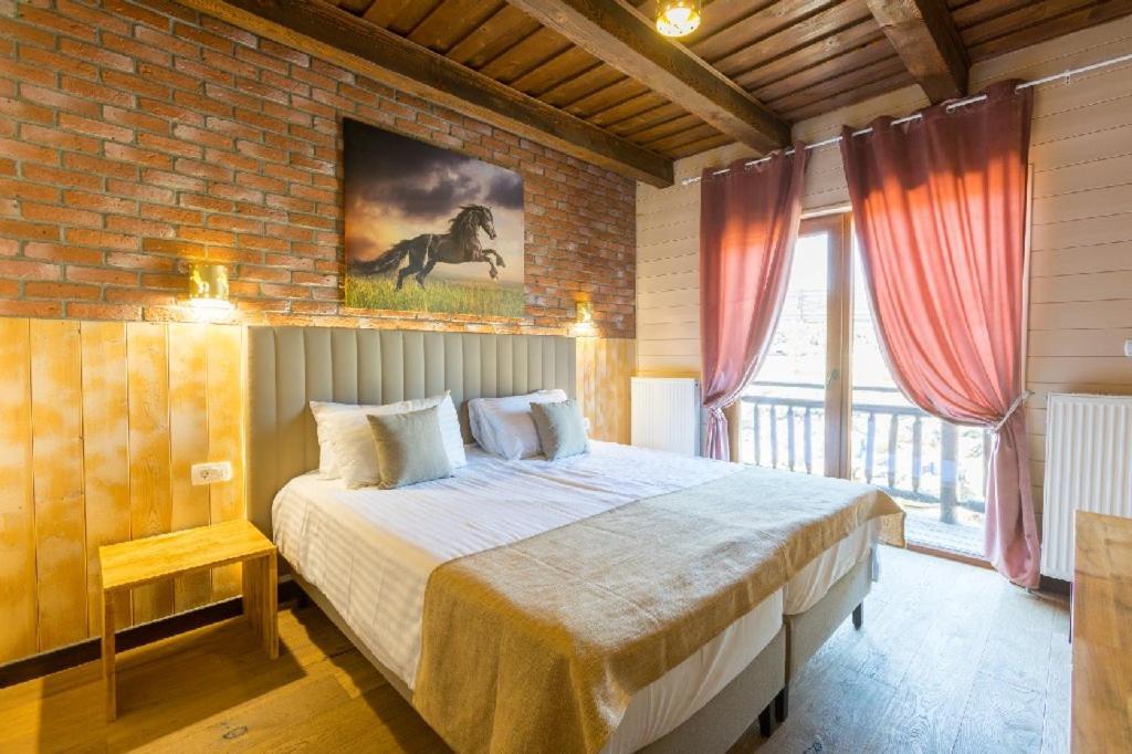 فندق Maggie'S Ranch Rîşnov المظهر الخارجي الصورة