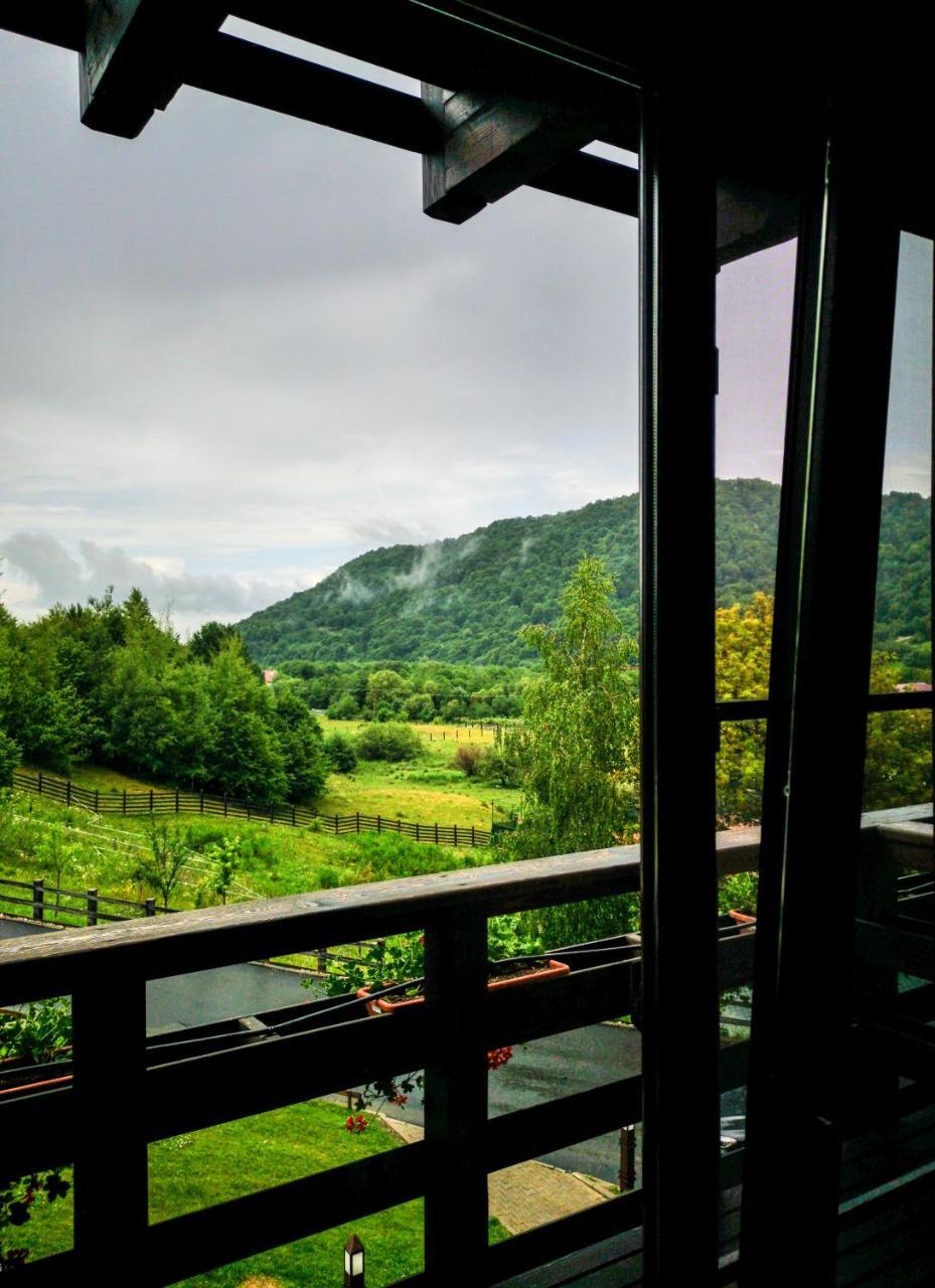 فندق Maggie'S Ranch Rîşnov المظهر الخارجي الصورة